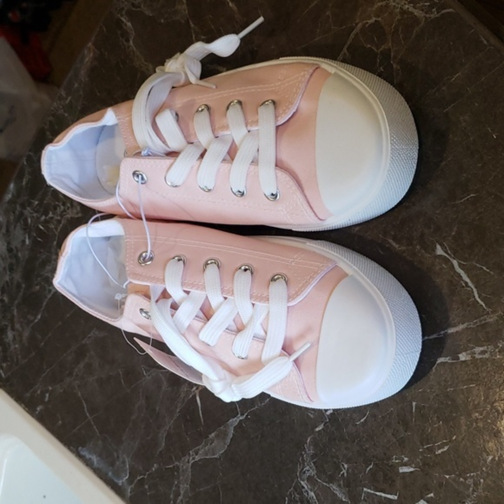 Women’s‎ Shoe Josiny Size 7 -NEW